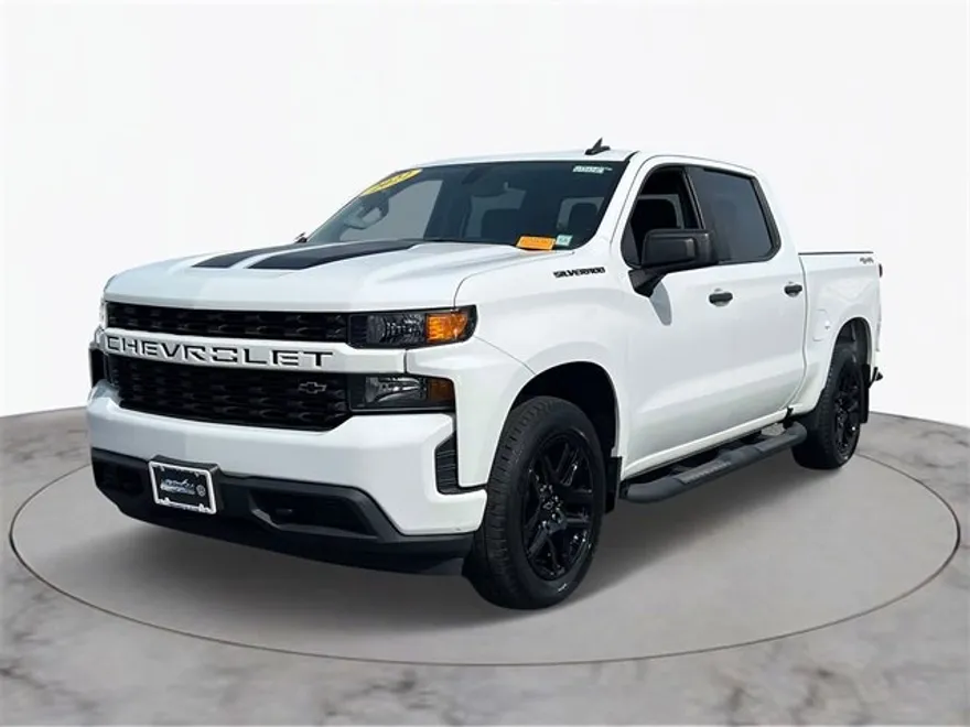 2022 Chevrolet Silverado 1500 Custom photo 1