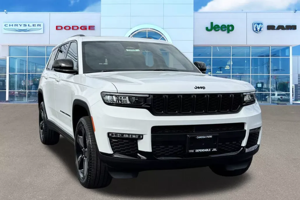 2025 Jeep Grand Cherokee L photo 1