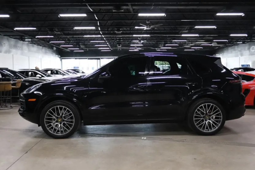 2019 Porsche Cayenne photo 1