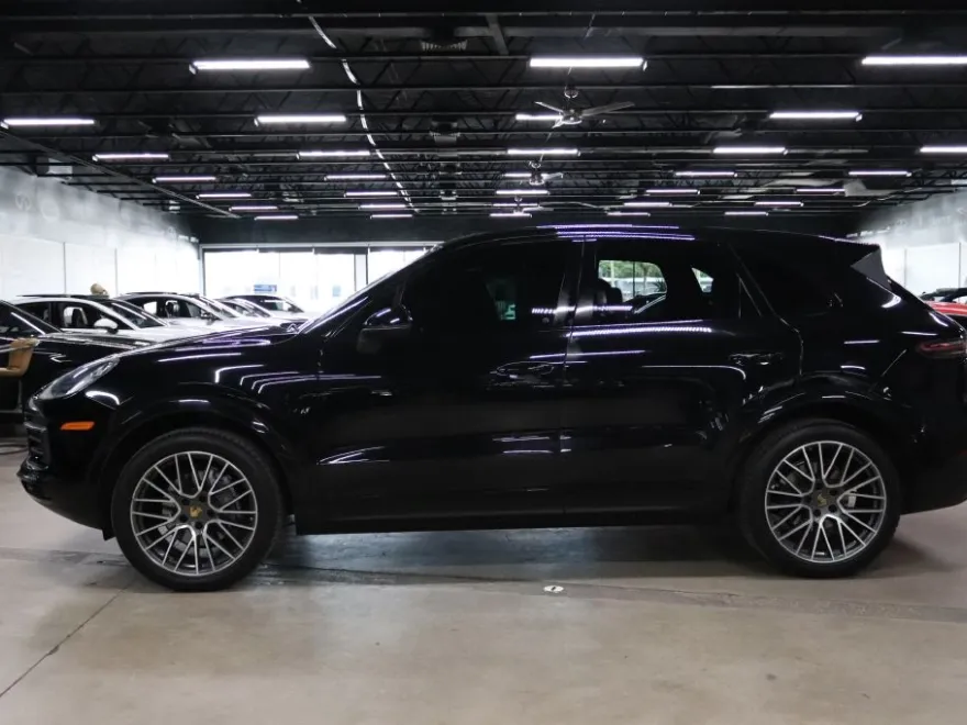 2019 Porsche Cayenne photo 1
