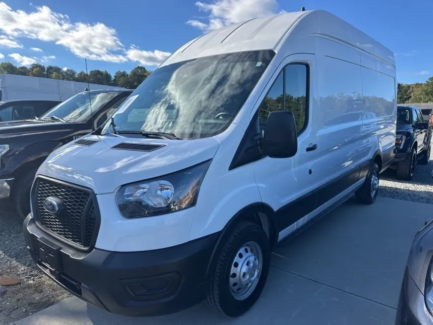 2024 Ford Transit photo 1