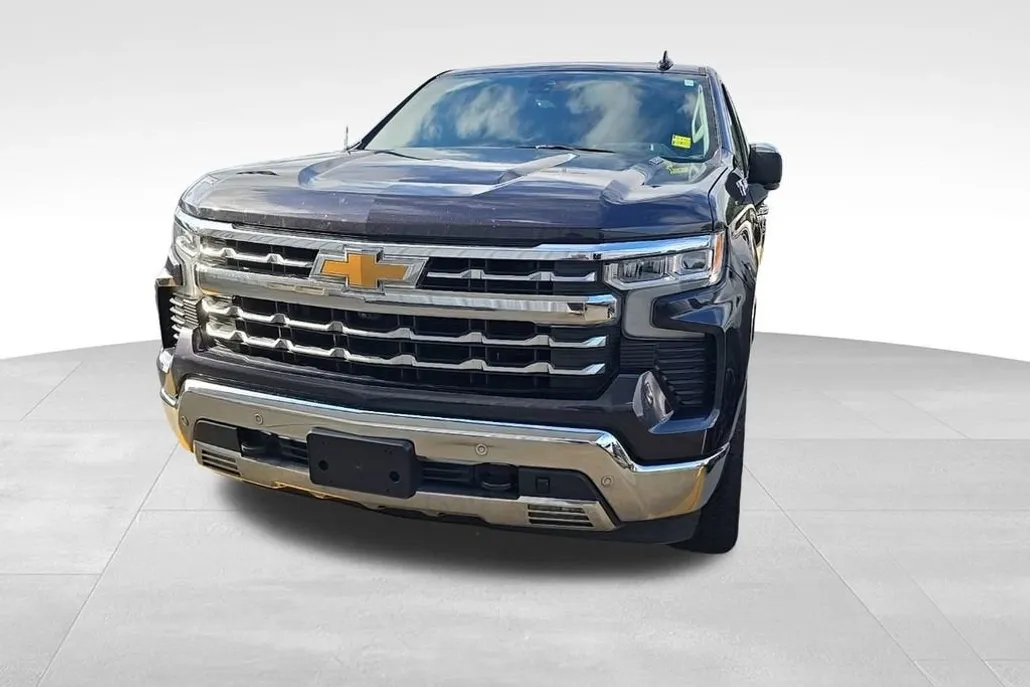 2022 Chevrolet Silverado 1500 LTZ photo 1