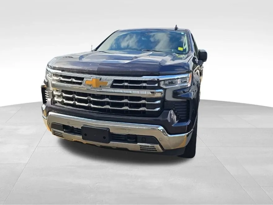 2022 Chevrolet Silverado 1500 LTZ photo 1