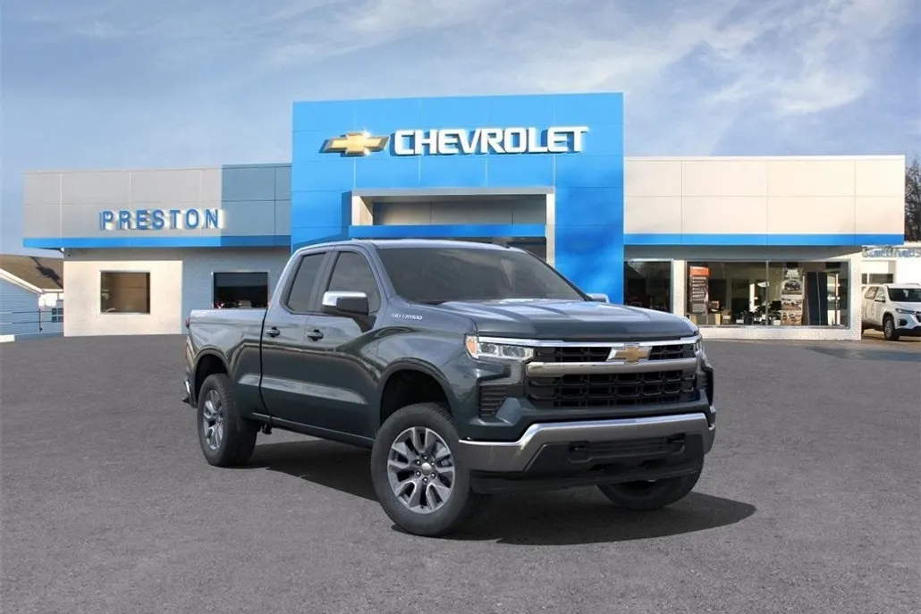 2025 Chevrolet Silverado 1500 LT photo 1