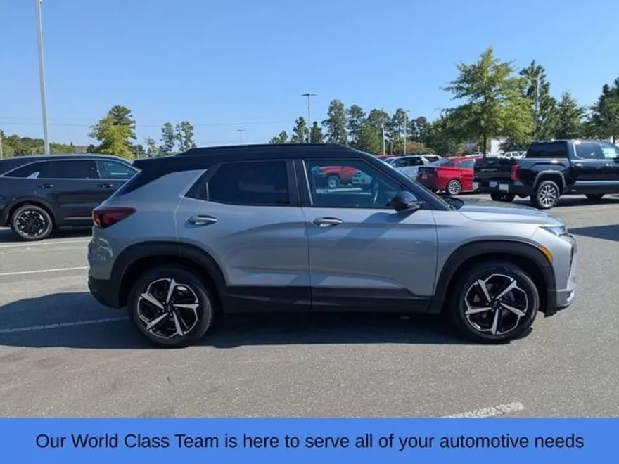2023 Chevrolet Trailblazer RS photo 1