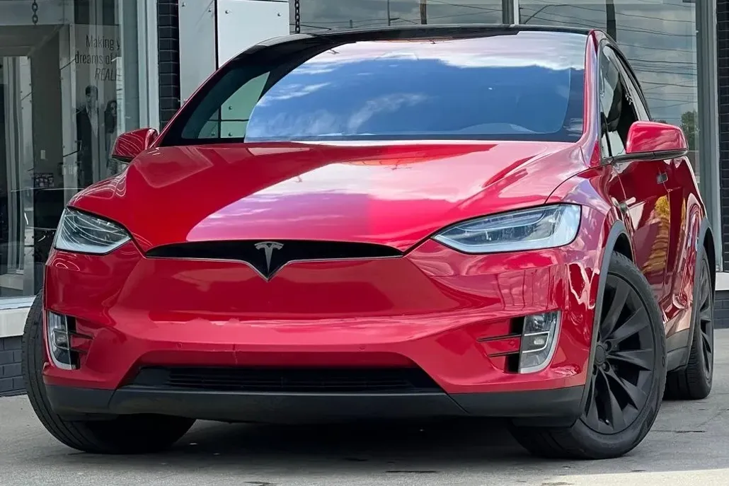 2017 Tesla Model X 90D photo 1