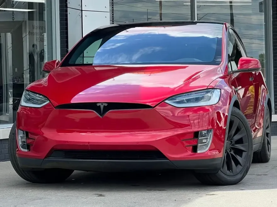 2017 Tesla Model X 90D photo 1