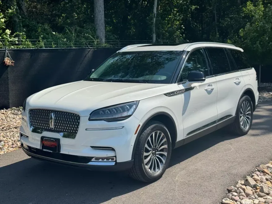 2020 Lincoln Aviator Reserve photo 1