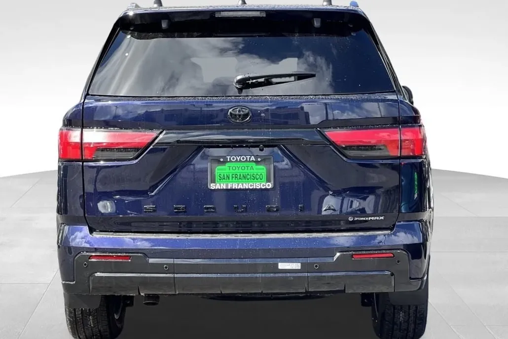 2026 Toyota Sequoia Platinum photo 1