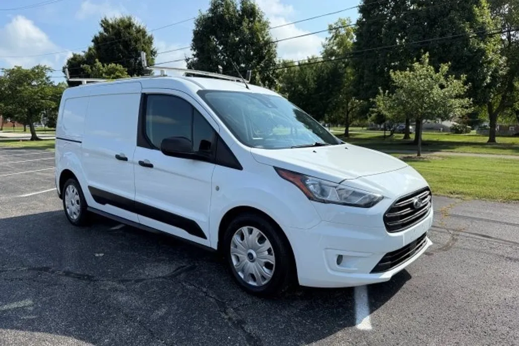 2021 Ford Transit Connect XLT Cargo photo 1