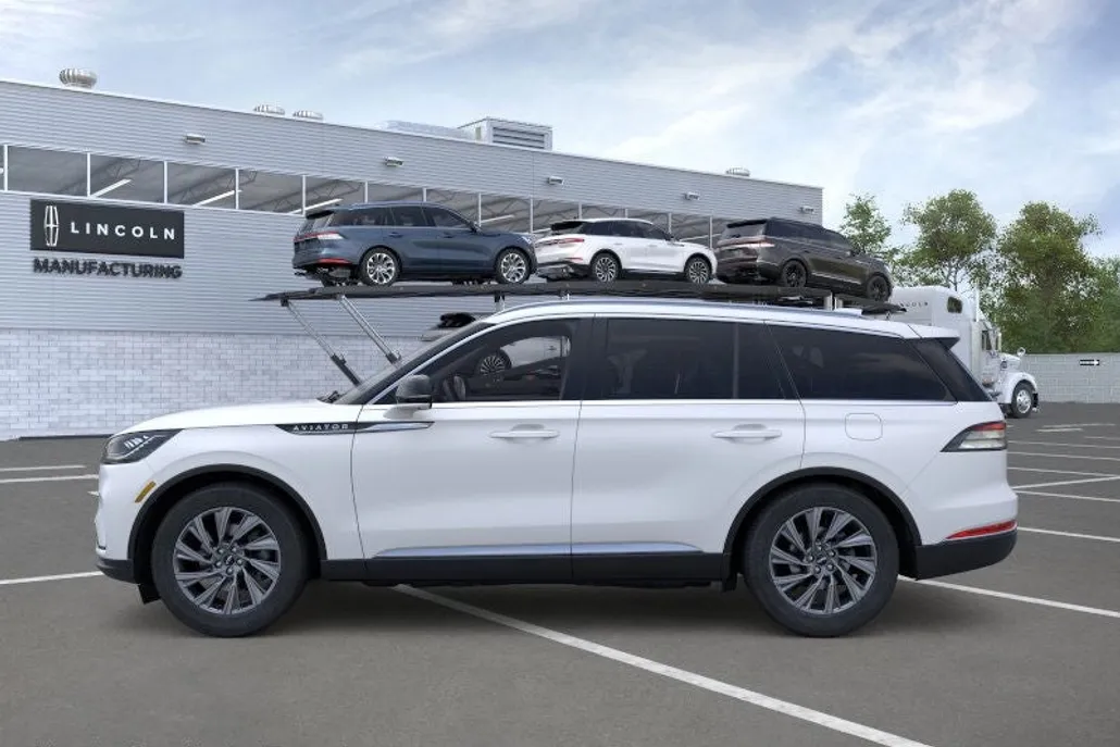 2025 Lincoln Aviator Premiere photo 1