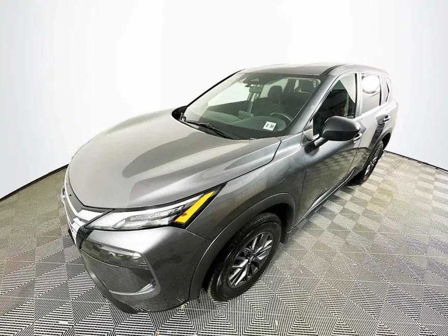 2025 Nissan Rogue S photo 1