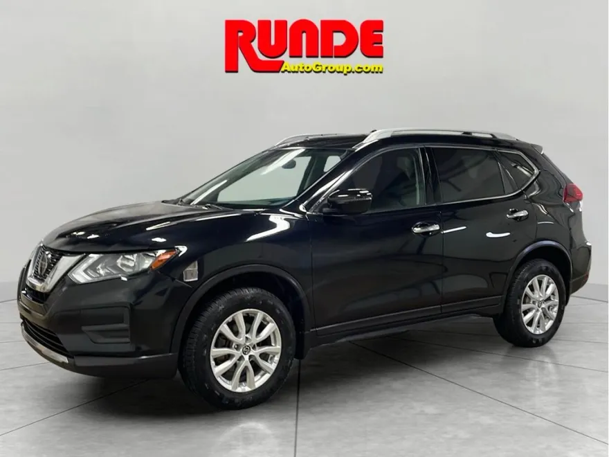 2020 Nissan Rogue SV AWD photo 1