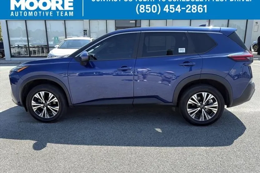 2023 Nissan Rogue SV photo 1