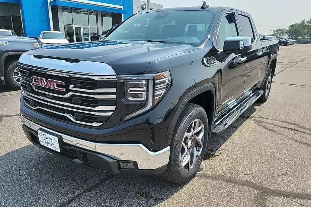 2026 Gmc Sierra 1500 SLT photo 1