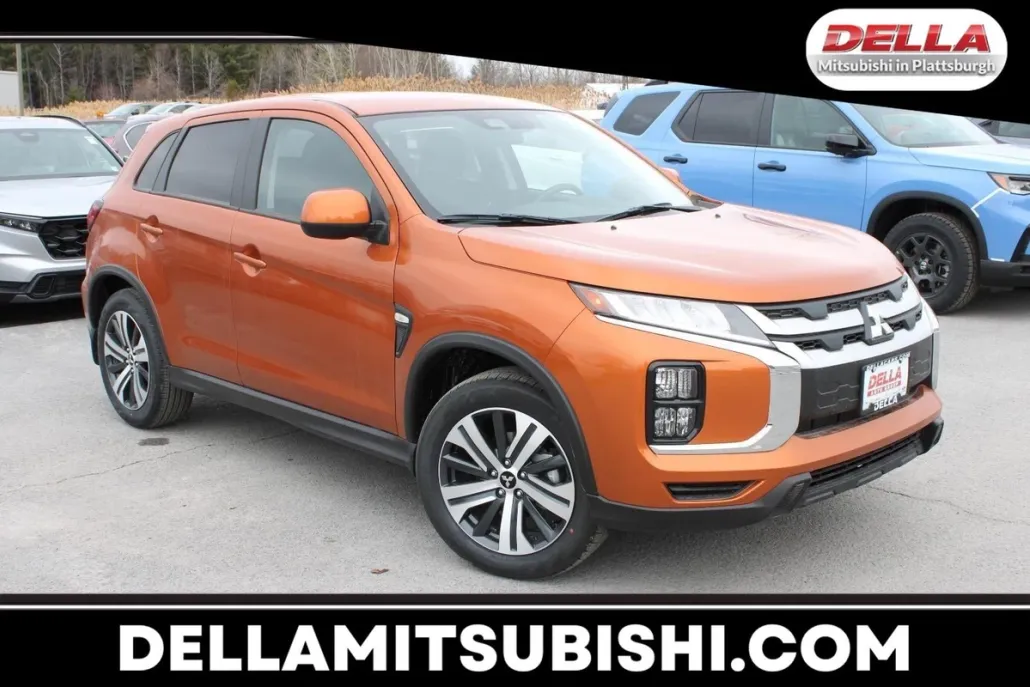 2025 Mitsubishi Outlander Sport ES photo 1