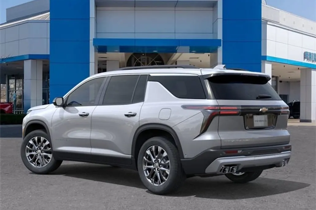 2026 Chevrolet Traverse photo 1
