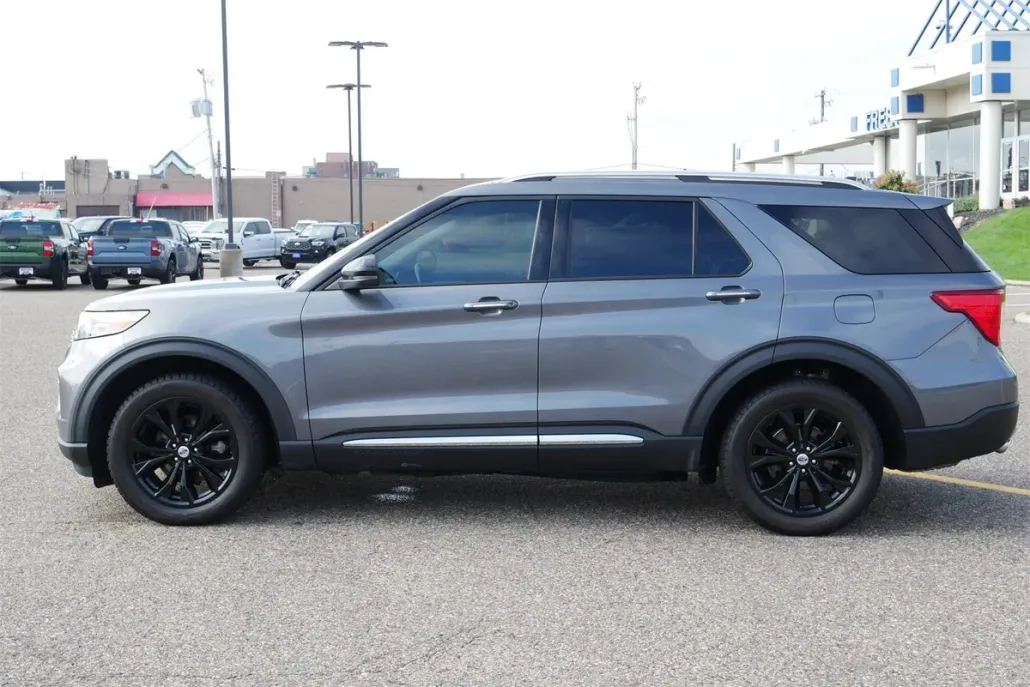 2021 Ford Explorer Limited photo 1
