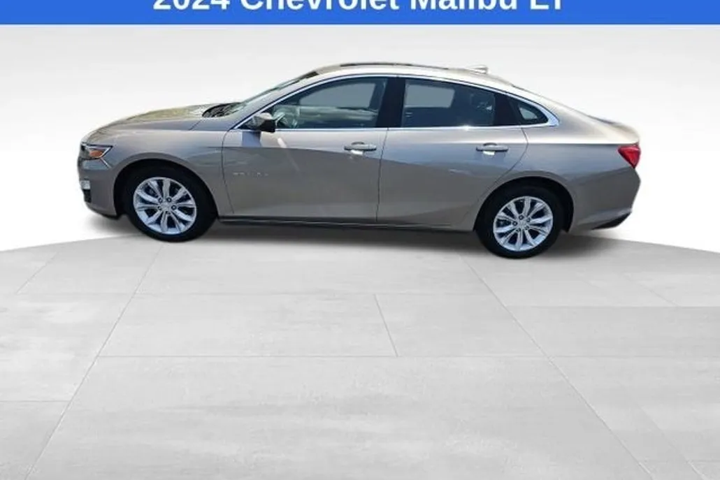 2024 Chevrolet Malibu 1LT photo 1