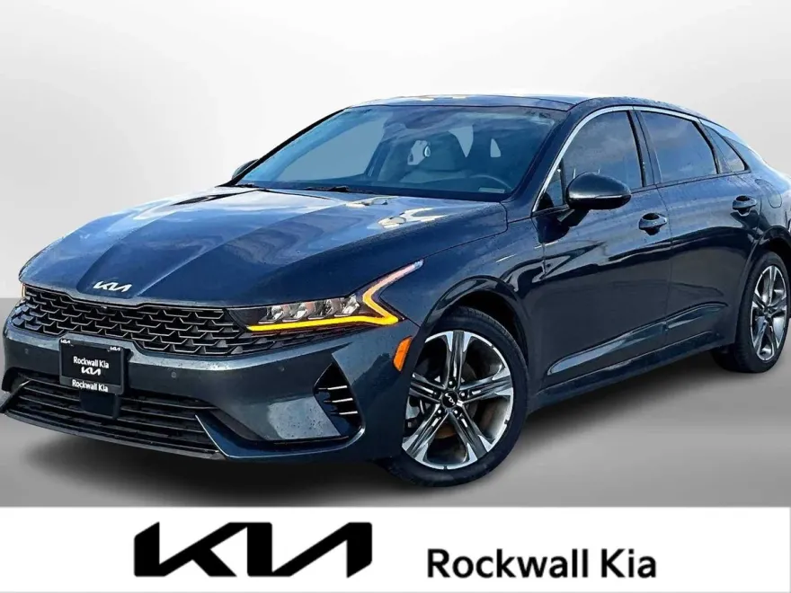 2023 Kia K5 EX photo 1