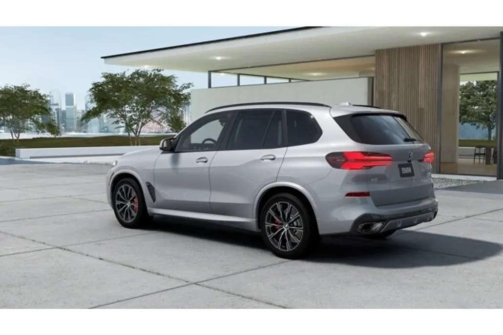 2026 Bmw X5 M60i photo 1
