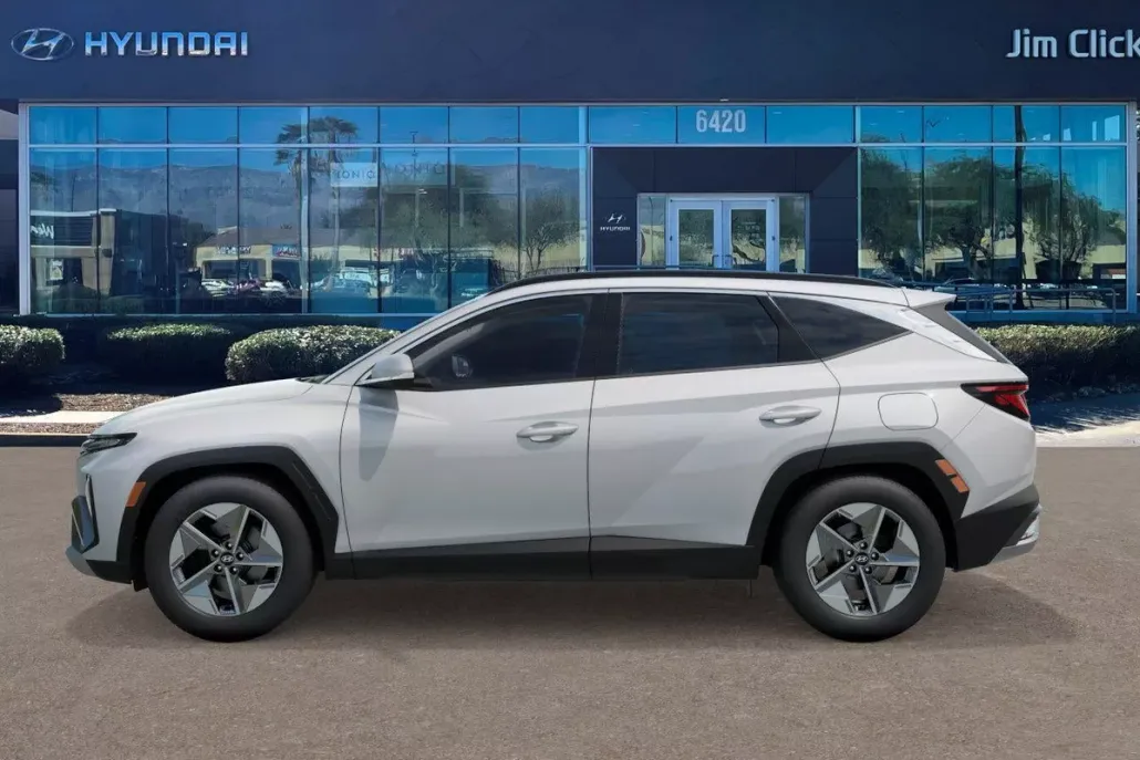 2026 Hyundai Tucson SEL photo 1