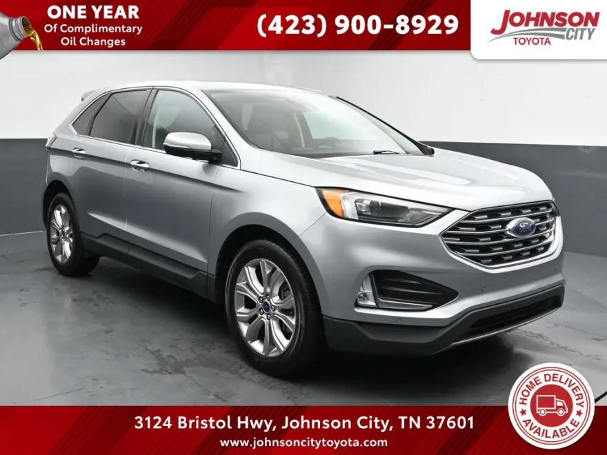 2022 Ford Edge Titanium photo 1