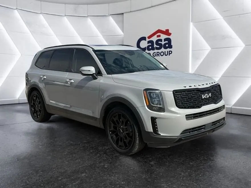 2022 Kia Telluride EX photo 1