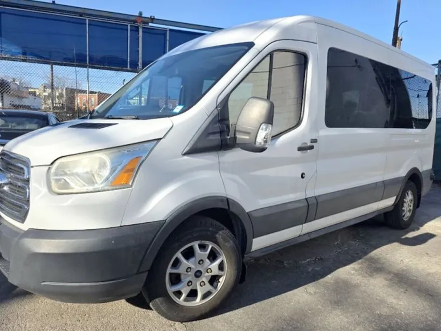 2016 Ford Transit Passenger XLT photo 1