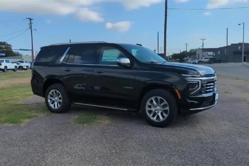 2025 Chevrolet Tahoe Premier photo 1