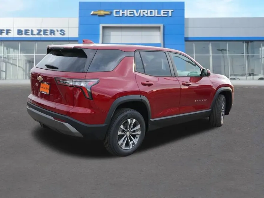 2026 Chevrolet Equinox LT photo 1