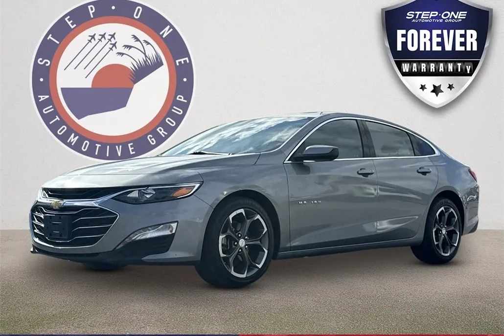 2023 Chevrolet Malibu 1LT photo 1