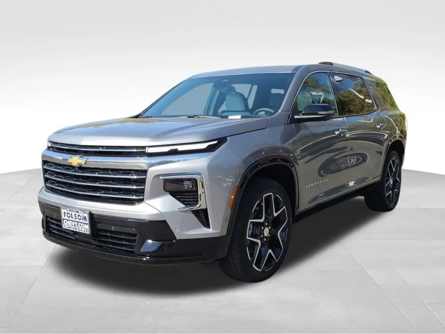 2026 Chevrolet Traverse High Country photo 1