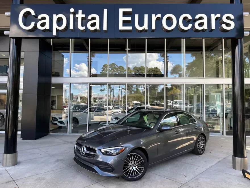 2024 Mercedes Benz C Sedan 300 photo 1