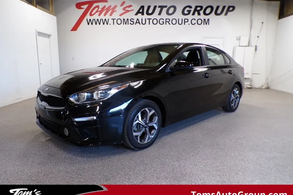 2019 Kia Forte LXS photo 1