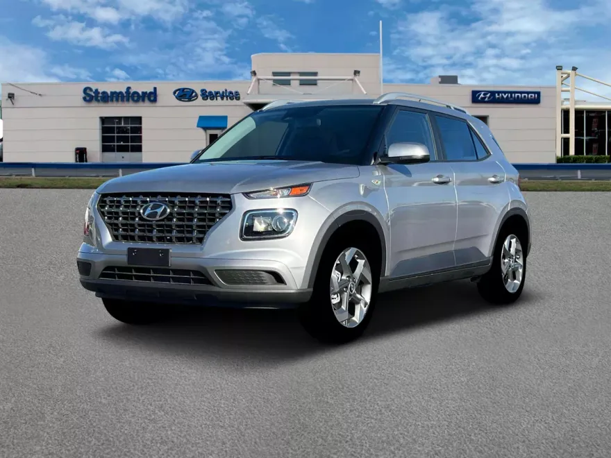 2025 Hyundai Venue SEL photo 1
