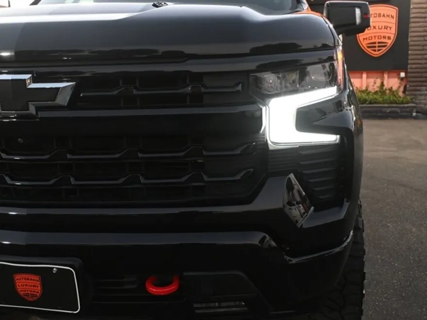 2022 Chevrolet Silverado 1500 RST photo 1