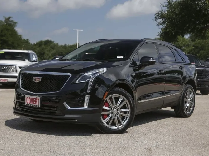 2025 Cadillac XT5 Sport photo 1