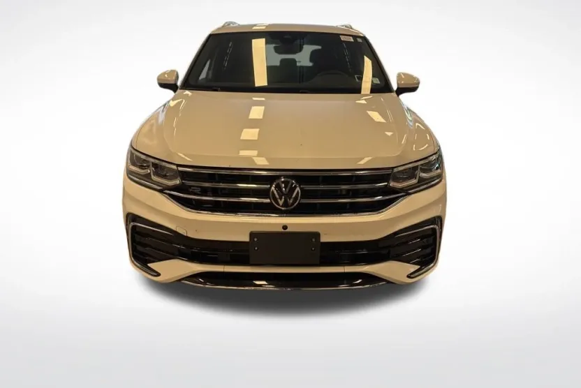 2022 Volkswagen Tiguan SEL Premium R-Line photo 1