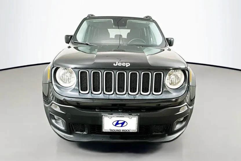 2016 Jeep Renegade Latitude photo 1