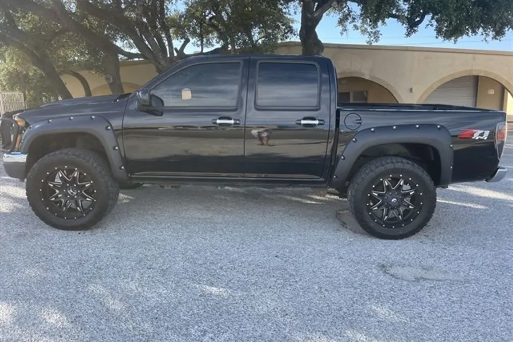 2012 Chevrolet Colorado LT photo 1