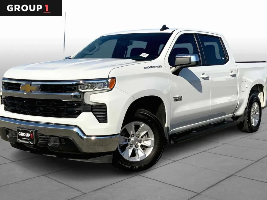 2023 Chevrolet Silverado 1500 LT photo 1