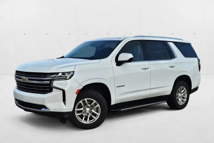 2023 Chevrolet Tahoe LT photo 1
