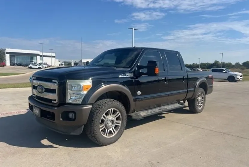 2016 Ford F-250 Lariat King Ranch photo 1
