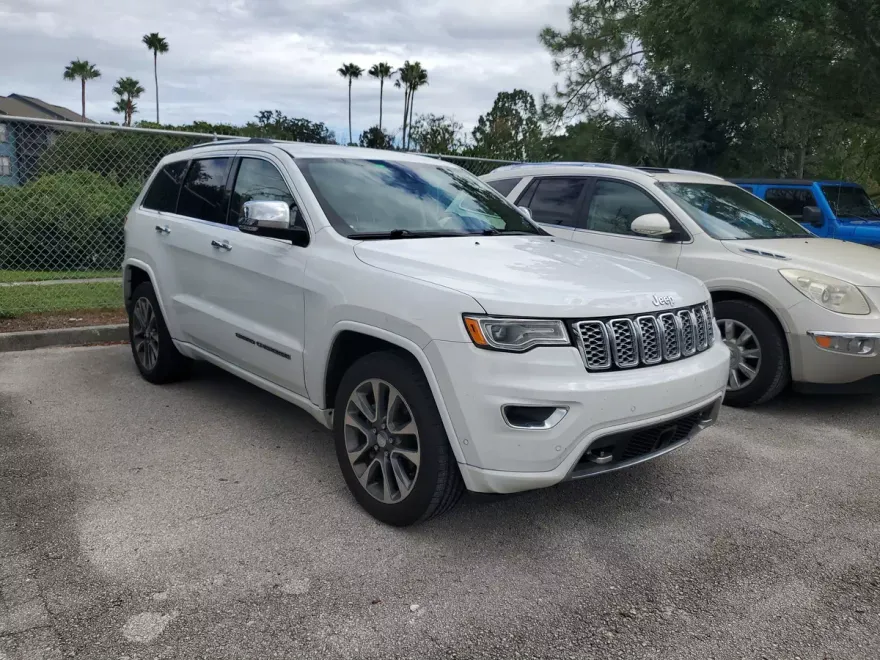 2018 Jeep Grand Cherokee Overland photo 1