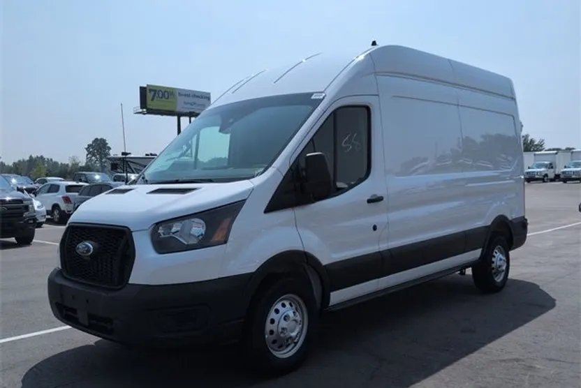 2025 Ford Transit photo 1