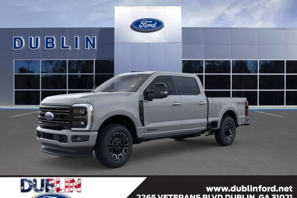 2026 Ford F-250 Platinum photo 1