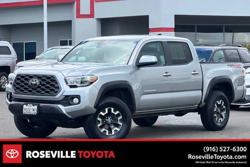 2022 Toyota Tacoma TRD photo 1