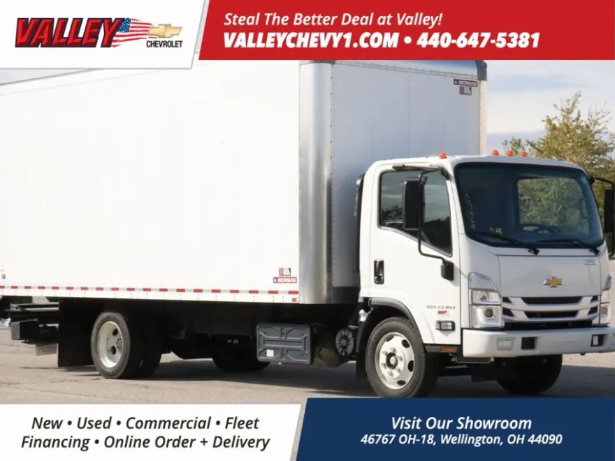 2023 Chevrolet Silverado Base photo 1