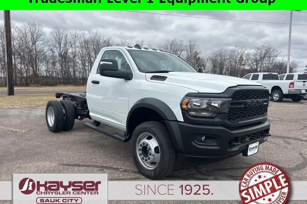2024 Ram 4500 Tradesman photo 1